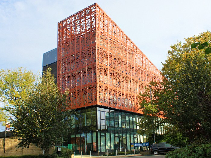 The new Advanced Technologies Centre 